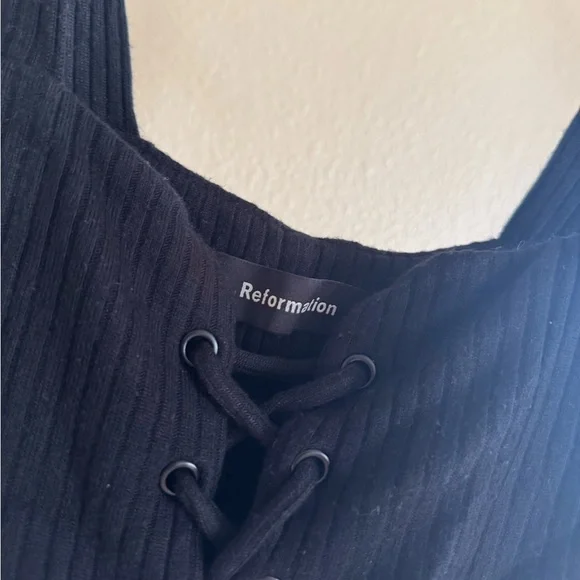 Reformation black ribbed sawyer lace up top size XS - Picture 5 of 7